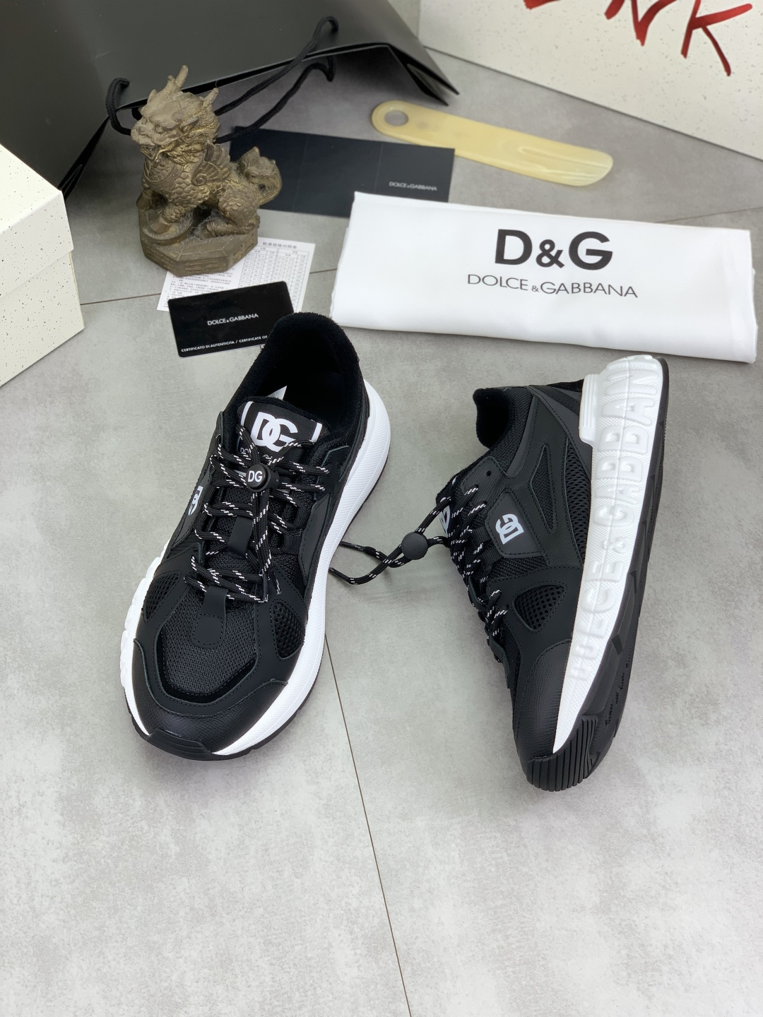 olce & Gabbana shoe